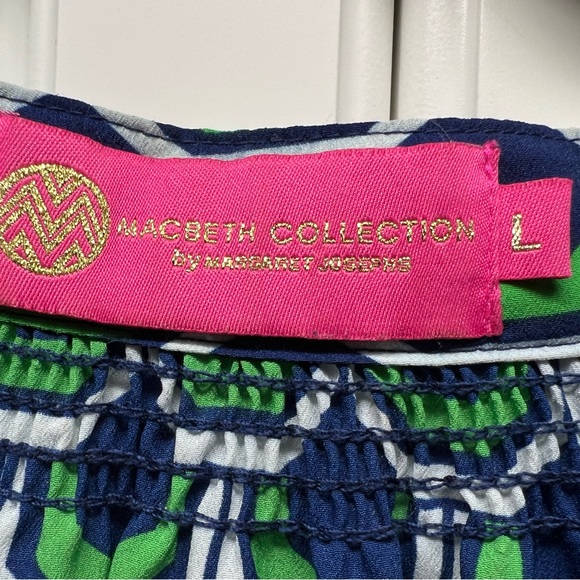 Macbeth Collection Blouse Size Large - Picture 2 of 3